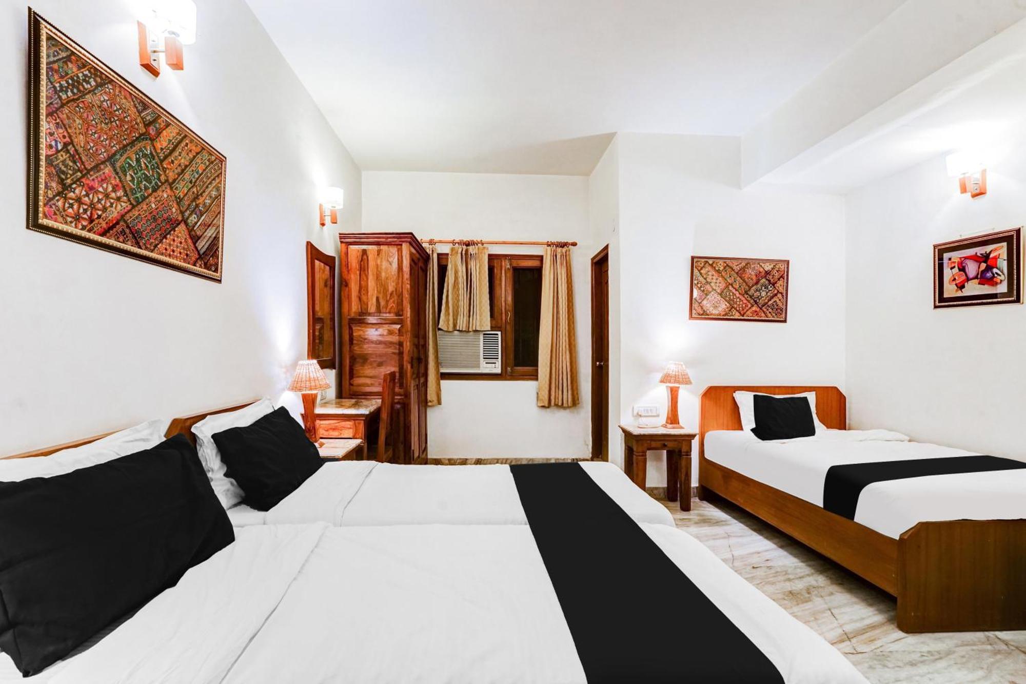 OYO 27041 Hotel Luna Rosa Divisione di Divisione di Jaipur Esterno foto